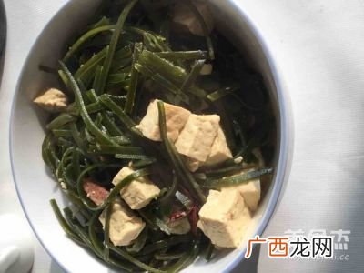 海带炖豆腐最正宗的做法,豆腐海带的家常做法？