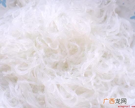 鲍鱼用凉水洗净沥干水分预留 鲍鱼怎么做好吃又入味