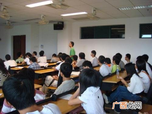 政府组织部是干什么的,宣传部跟组织部哪个好？