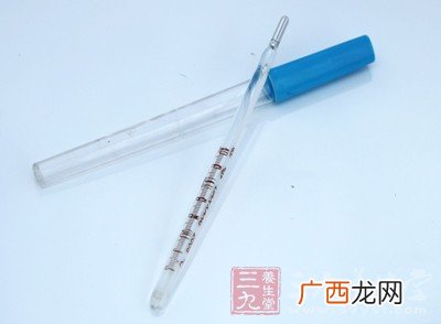 量体温几分钟,数码烫需要加热多长时间。温度是多少？