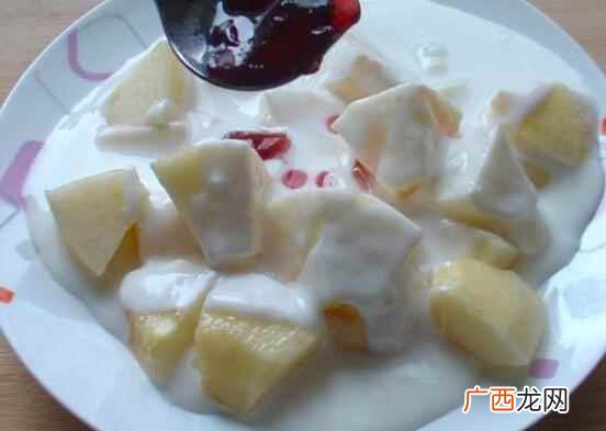 晚上酸奶拌水果减肥吗