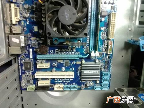 audio接口在主板哪里,audio是什么接口接主板哪里？