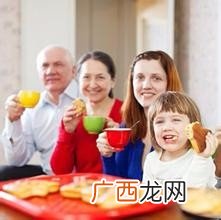 吃饭的礼仪,吃饭的礼仪怎么做?