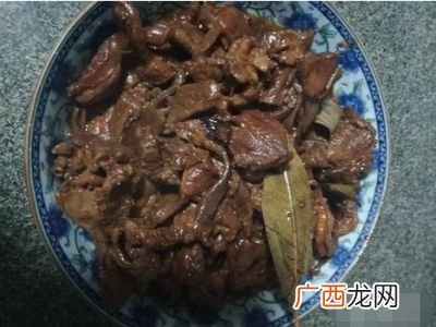 罗汉肉是内脏吗,罗汉鱼不吃东西，看起来没有精神？