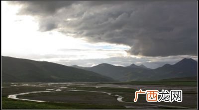 黄河源头在什么地方,黄河源头在什么地？
