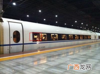 高铁怎么分辨几号车厢,高铁动车怎么找车厢号图解？
