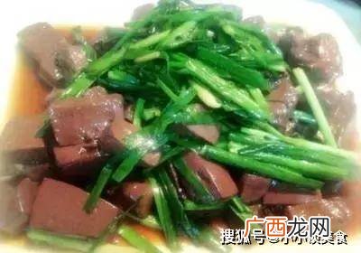 韭菜炒猪红最正宗的做法,猪血炒韭菜做法大全？
