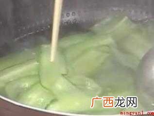 竹荪的做法是什么 一个完美的竹荪汤就做好了 竹荪的做法是什么