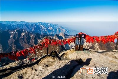 华山是哪个省华山位于陕西省,泰山,华山,峨眉山,庐山分别是哪个省份的?