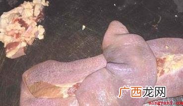 猪横脷怎么做?猪横嵴脷切成一片一片 猪横脷怎么做