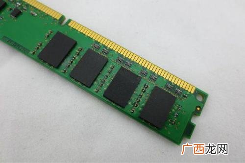 两个内存条频率不一样有什么影响,两个频率不一样的内存条会影响电脑运行速度吗？