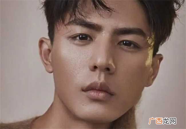 嘴小的男人命好不好