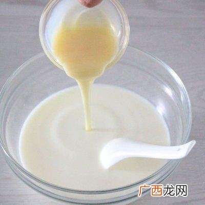 巧克力脆皮配方,巧克力脆皮雪糕做法小孩做?