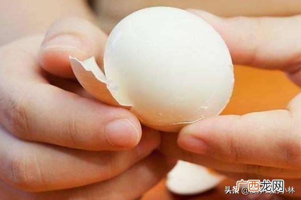 怎么煮鸡蛋才不会裂开,怎么煮鸡蛋不会破裂？