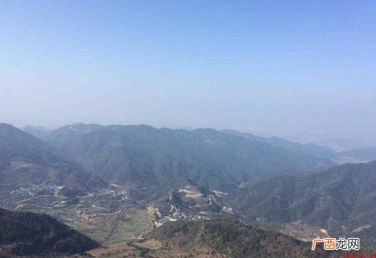 四平八稳有哪些造句