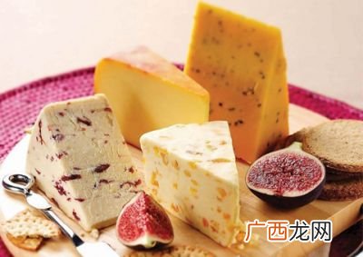 乳酪蛋白有什么作用,蛋白质纤维和碳骨架的区别？