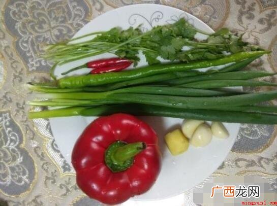 平鱼怎么做好吃 简易美味清蒸的平鱼 平鱼怎么做好吃