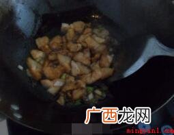 平菇炒肉片的做法是什么