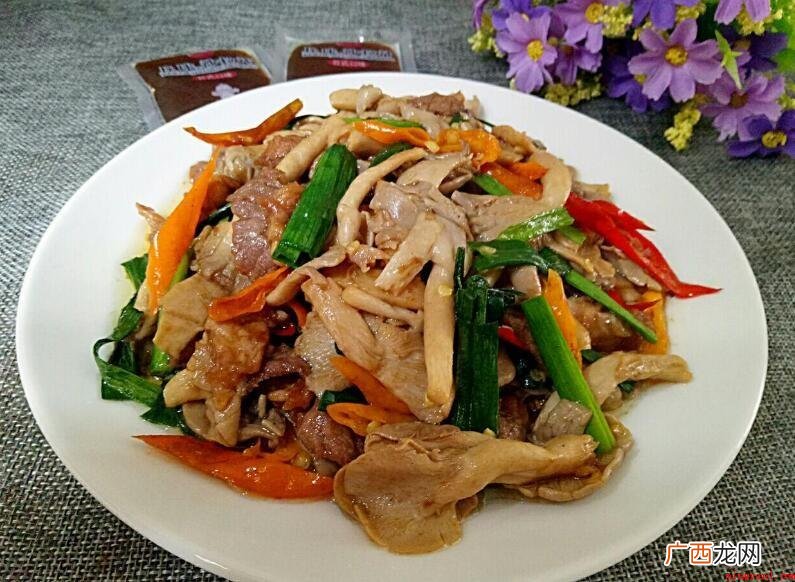 平菇炒肉片的做法是什么
