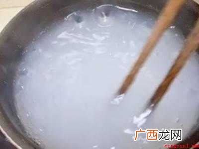豌豆粉怎么做凉粉才筋道