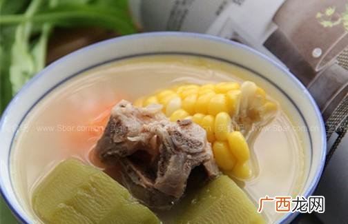 墨鱼煲汤搭配什么食材,墨鱼泥鳅汤的做法？