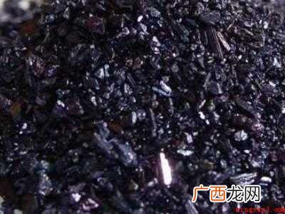 白色衣物染色了怎么洗白