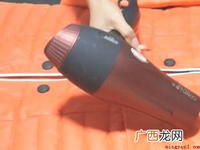 羽绒服清洗工作经验分享 羽绒服怎么擦洗干净