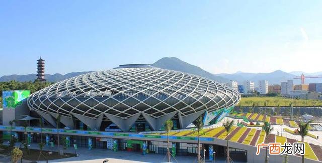 坪山区属于深圳哪个区,坪山靠近哪个区？