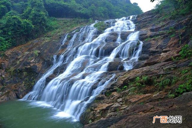 坪山区属于深圳哪个区,坪山靠近哪个区？
