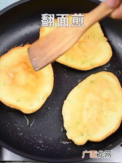 鸡蛋虾仁饼的做法,虾仁鸡蛋怎么做？