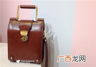山水集包包什么档次,淘宝里的女士背包好？