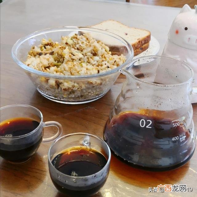 咖啡里加盐有什么含义,咖啡加点盐是什么味道？好喝麽？有没有什么体会？