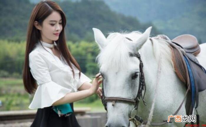 王若雪在奇妙感情网络电视剧《无法拥抱的你》中 王若雪个人简介是什么