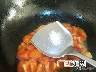 怎么炒西红柿好吃,炒西红柿用盐吗？