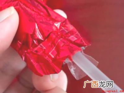 天然乳胶床垫生产制造下来的气球 自动封口的气球怎么放气