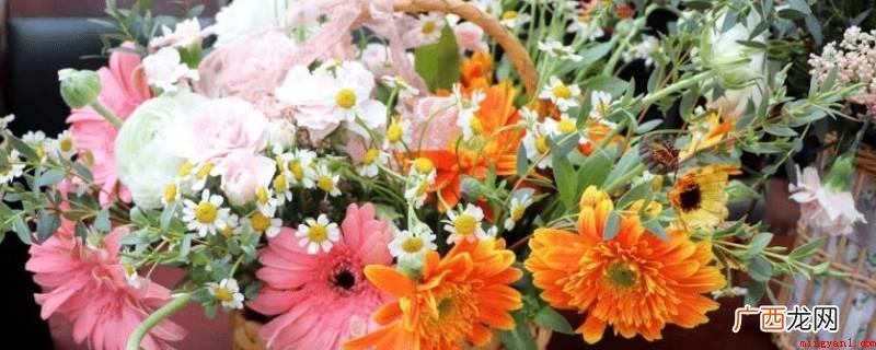 泰国泼水节:布朗族插花节 插花节是哪个民族的节日