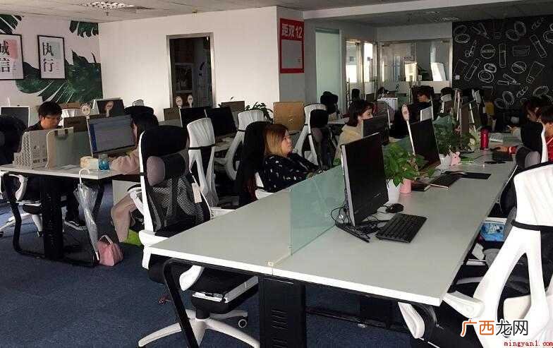 人力资源部对新人入职前的个人职业规划详细询问 对公司的建议怎么写