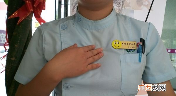 前胸后背疼是什么病,前胸后背疼怎么回事啊？