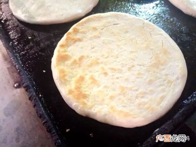 油酥烧饼的做法及配方,商用油酥火烧配方比例？