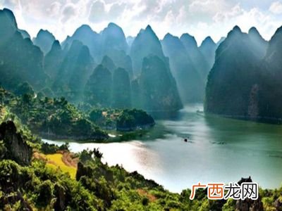 万峰湖在哪里,万峰湖源头？