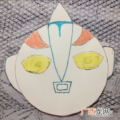 如何用卡纸做面具,如何用卡纸做万圣节面具？