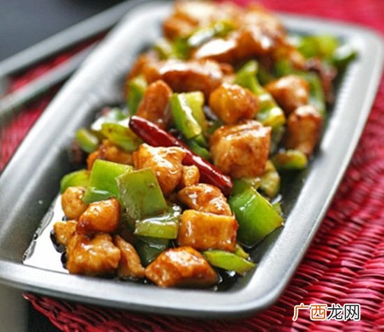 辣子鸡丁的做法,辣子鸡丁的做法？
