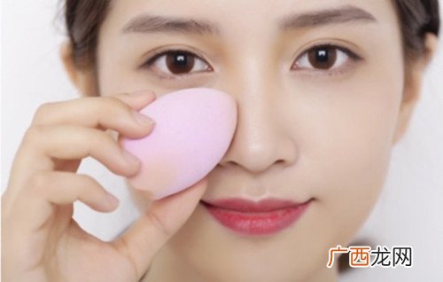 美妆蛋怎么使用的,美妆蛋怎么用？