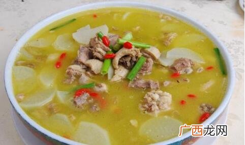 酸萝卜老鸭汤的做法,请问老鸭汤里的那个酸萝卜是怎么制作的，详细点可以吗？