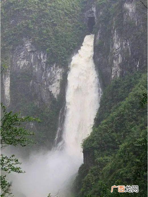 大龙洞风景区在哪里,南宁上林旅游景点？