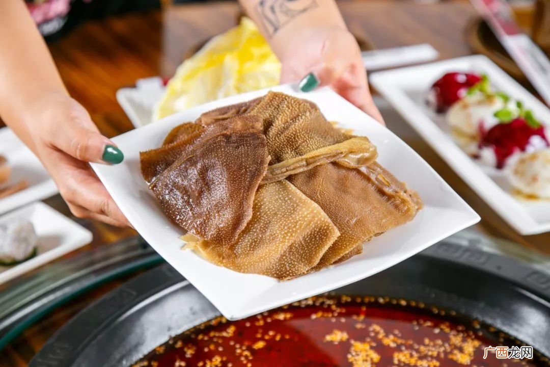 火锅毛肚是什么东西,吃火锅用的毛肚是从哪里来的?