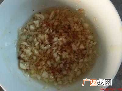 香椿芽凉拌怎么吃