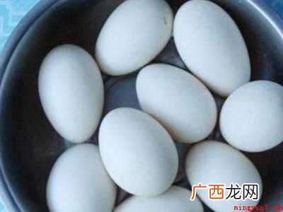怎样腌制鹅蛋又油又红窍门