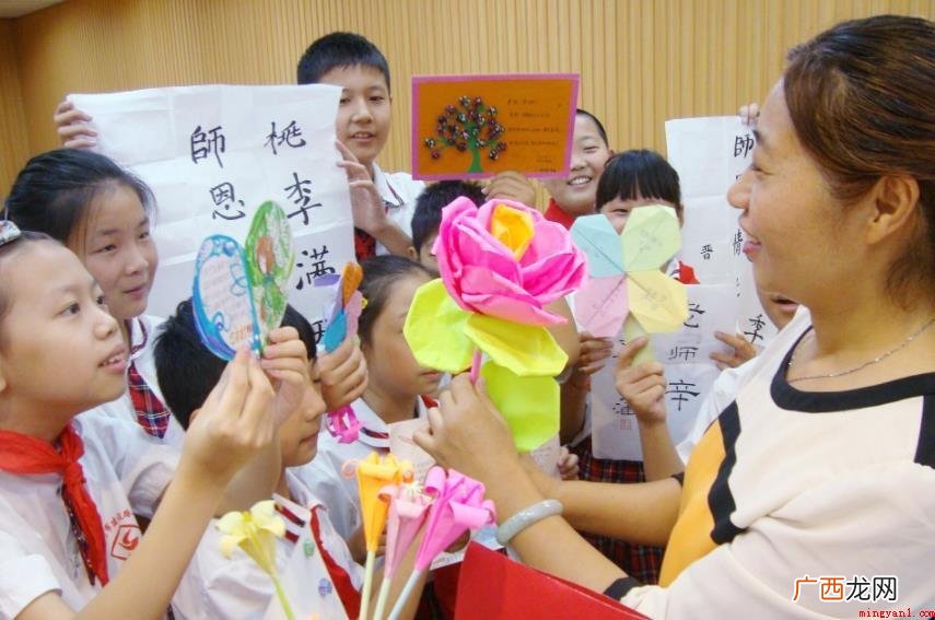 送老师实用的20件礼物,强烈推荐你送这一款 送给老师最实用的礼物有哪些