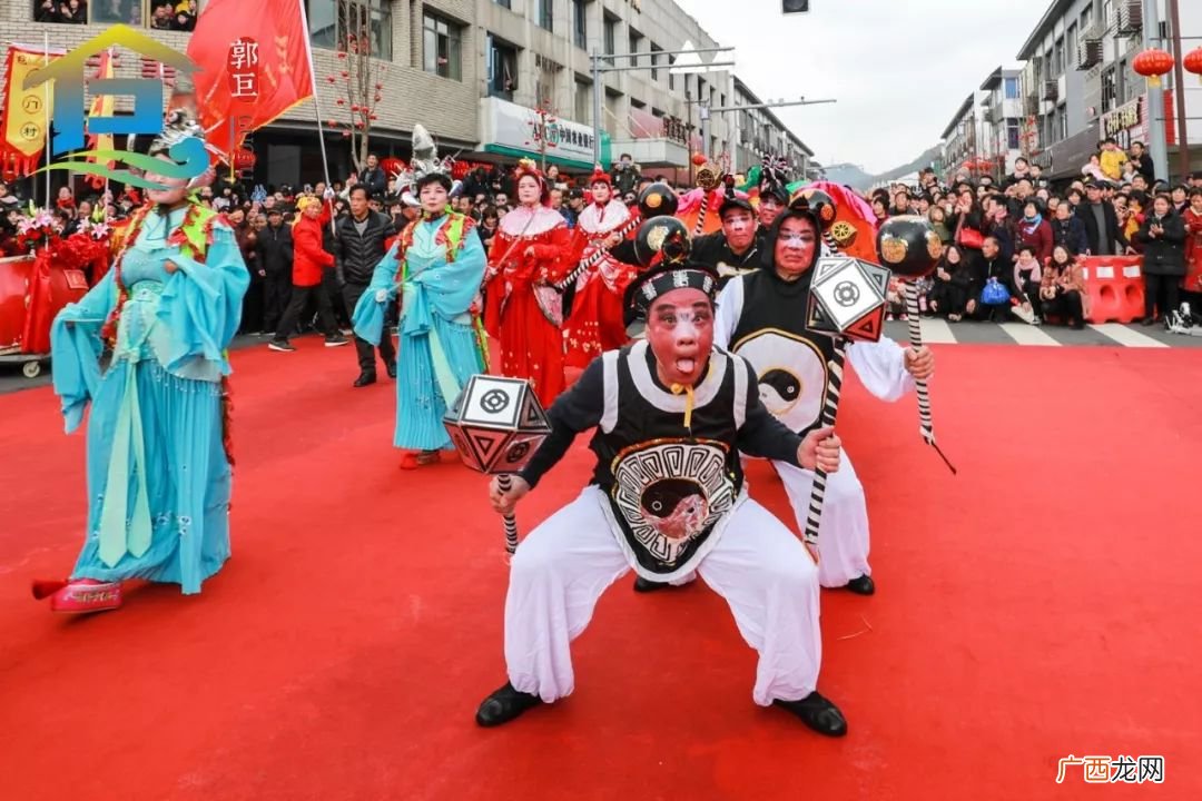 元宵节踩街的详细内容,元宵节在西方国家被称为什么？
